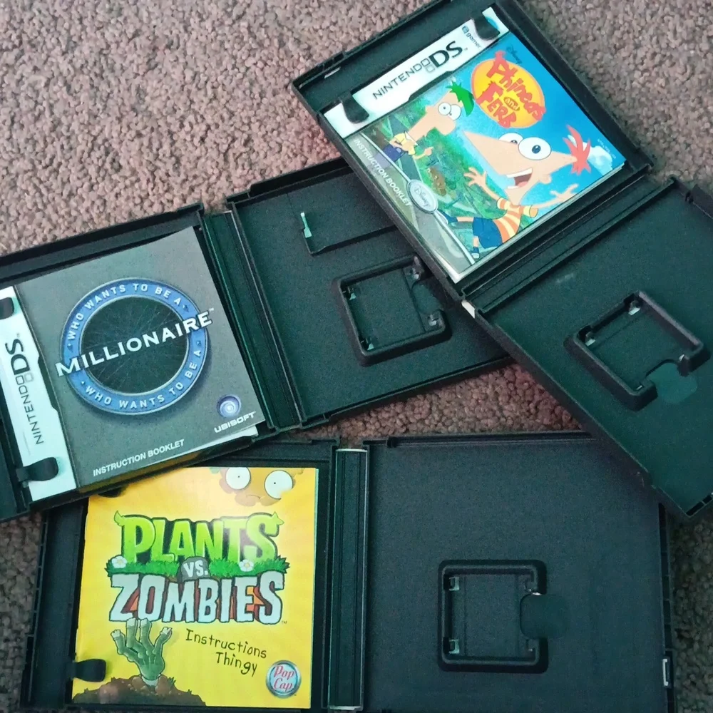 Empty Nintendo DS Cases NO GAMES